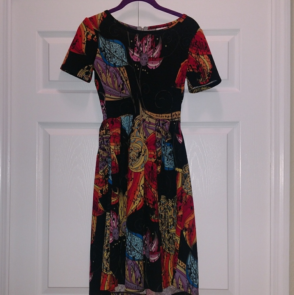 XS Rare Lularoe Amelia